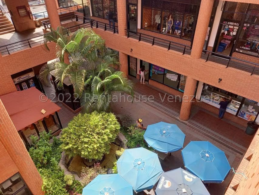 Comercial (Edificio) en Venta en La Atlantida, Vargas - 12