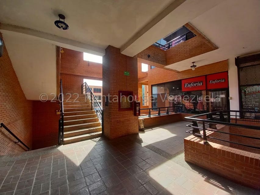 Comercial (Edificio) en Venta en La Atlantida, Vargas - 32