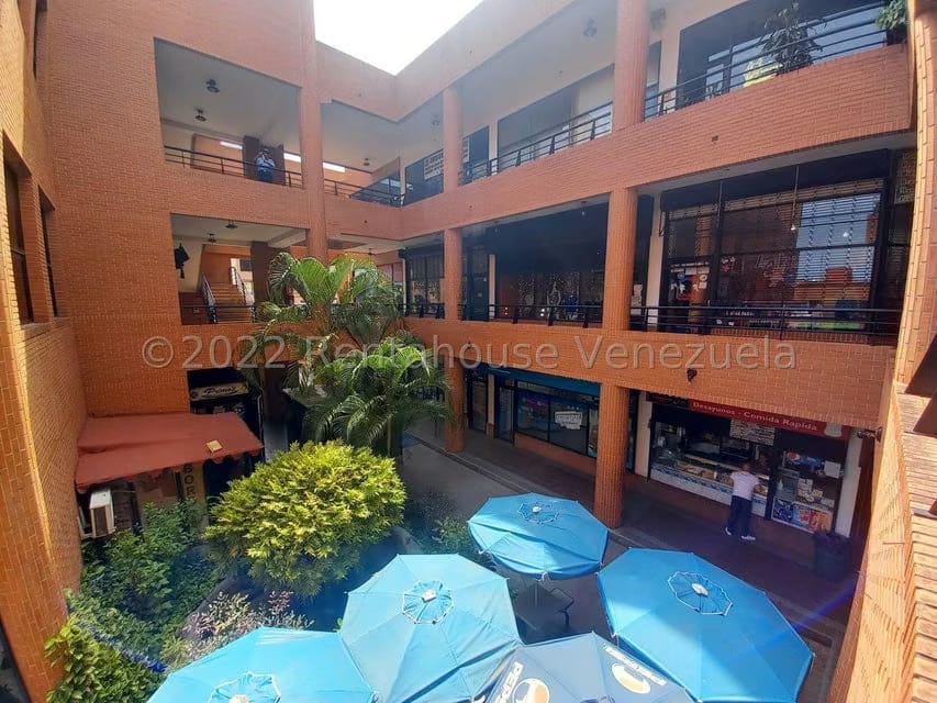 Comercial (Edificio) en Venta en La Atlantida, Vargas - 35