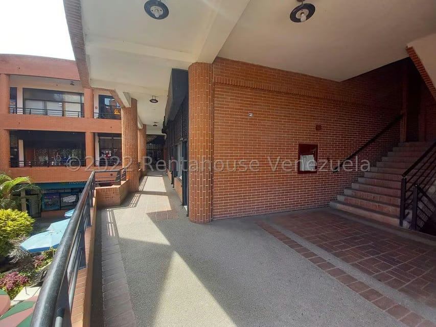 Comercial (Edificio) en Venta en La Atlantida, Vargas - 37