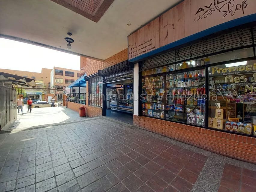 Comercial (Edificio) en Venta en La Atlantida, Vargas - 46