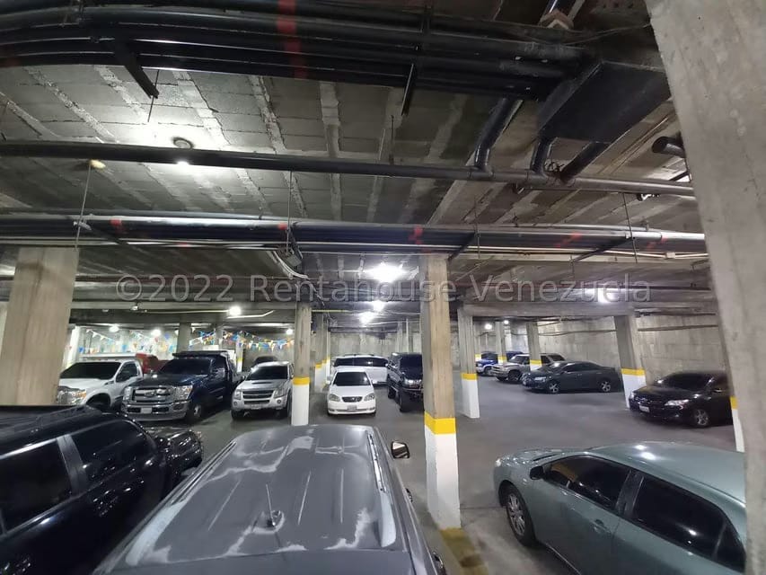 Comercial (Edificio) en Venta en La Atlantida, Vargas - 53