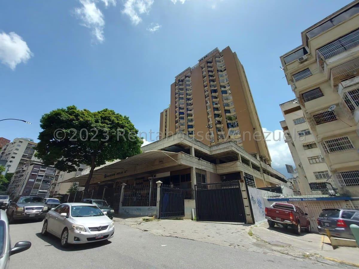 APARTAMENTO EN VENTA – ELENA MARIN NOBREGA