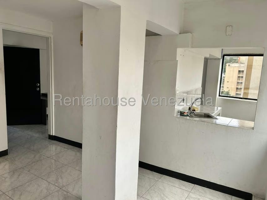 Comercial (Oficina) en Alquiler en Bello Monte, Distrito Metropolitano - 6