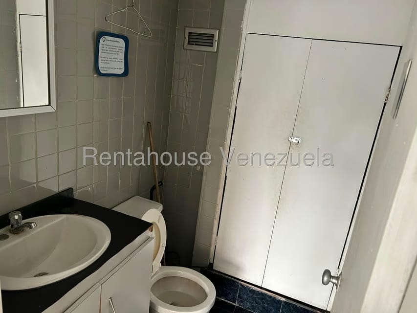 Comercial (Oficina) en Alquiler en Bello Monte, Distrito Metropolitano - 7