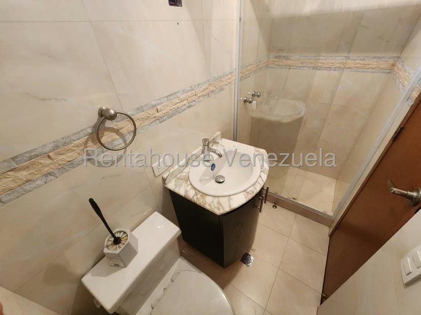 Casa (Multipes Niveles) en Venta en El Marques, Distrito Metropolitano - 19