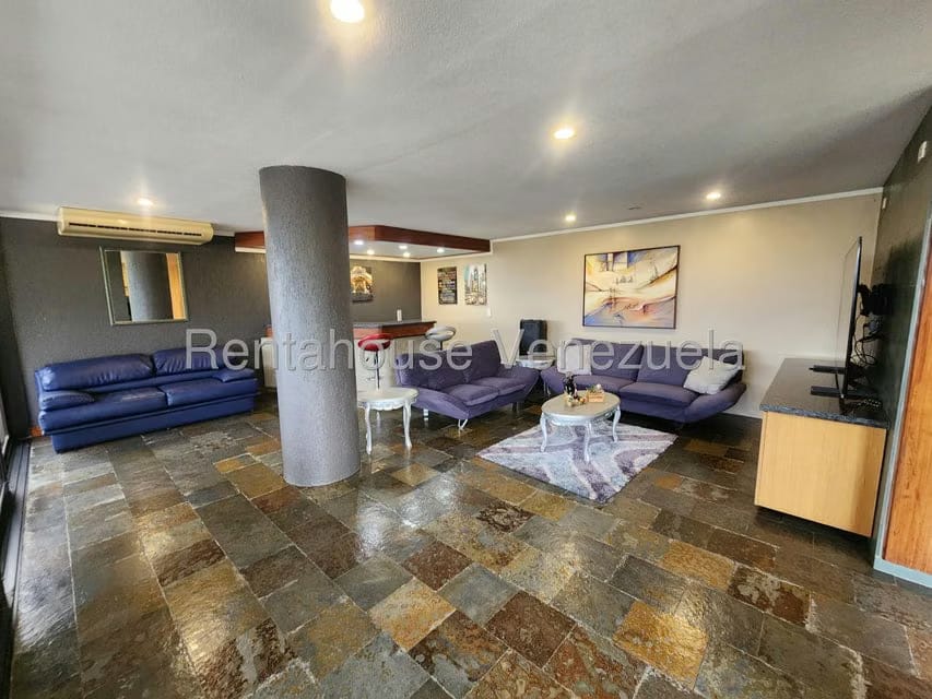 Casa (Multipes Niveles) en Venta en El Marques, Distrito Metropolitano - 22