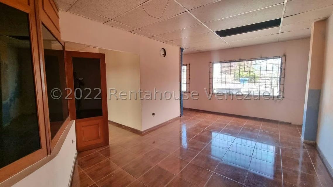 Comercial (Edificio) en Venta en Centro, Lara - 13