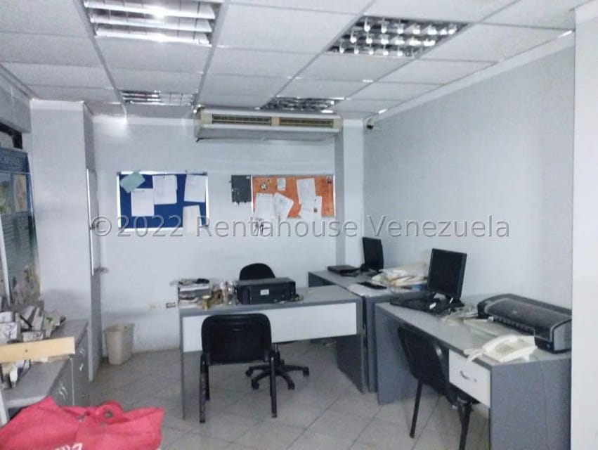 Comercial (Edificio) en Venta en Centro, Lara - 18