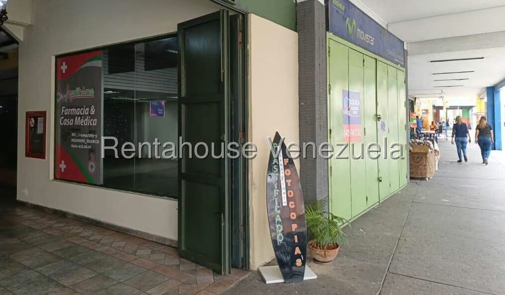 Comercial (Local Comercial) en Alquiler en Avenida Bolivar Norte, Carabobo - 3
