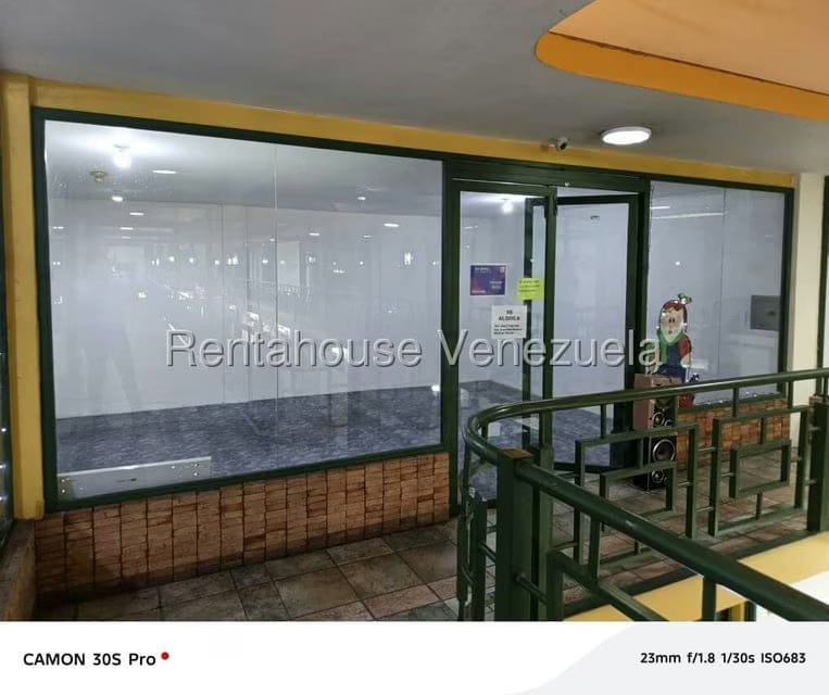 Comercial (Local Comercial) en Alquiler en Avenida Bolivar Norte, Carabobo - 5