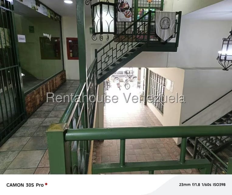 Comercial (Local Comercial) en Alquiler en Avenida Bolivar Norte, Carabobo - 6