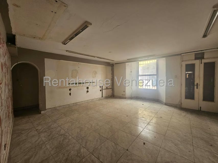 Comercial (Local Comercial) en Venta en Centro, Falcon - 17