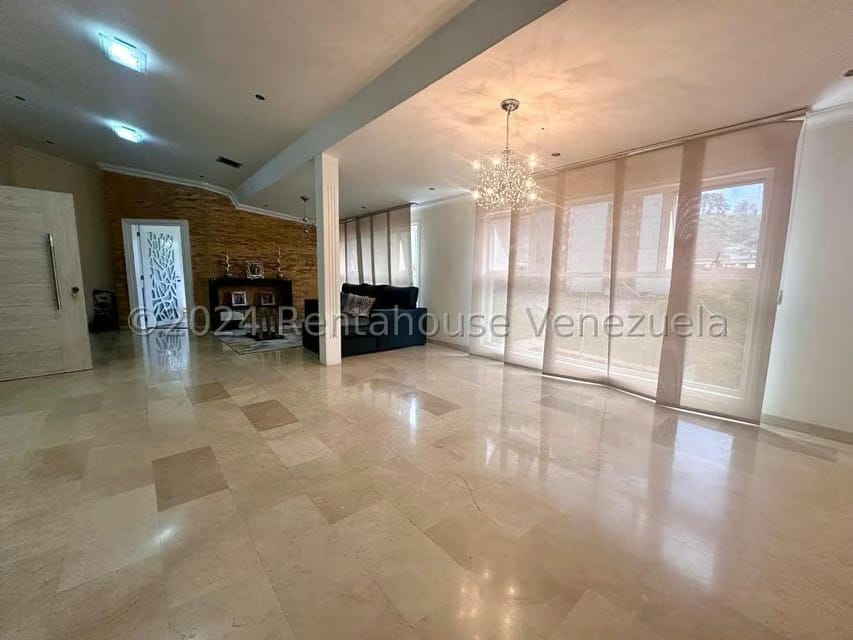 Casa (Multipes Niveles) en Venta en El Picacho, Miranda - 6