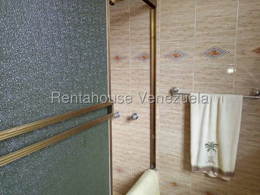 Apartamento (1 Nivel) en Venta en El Recreo, Distrito Metropolitano - 12