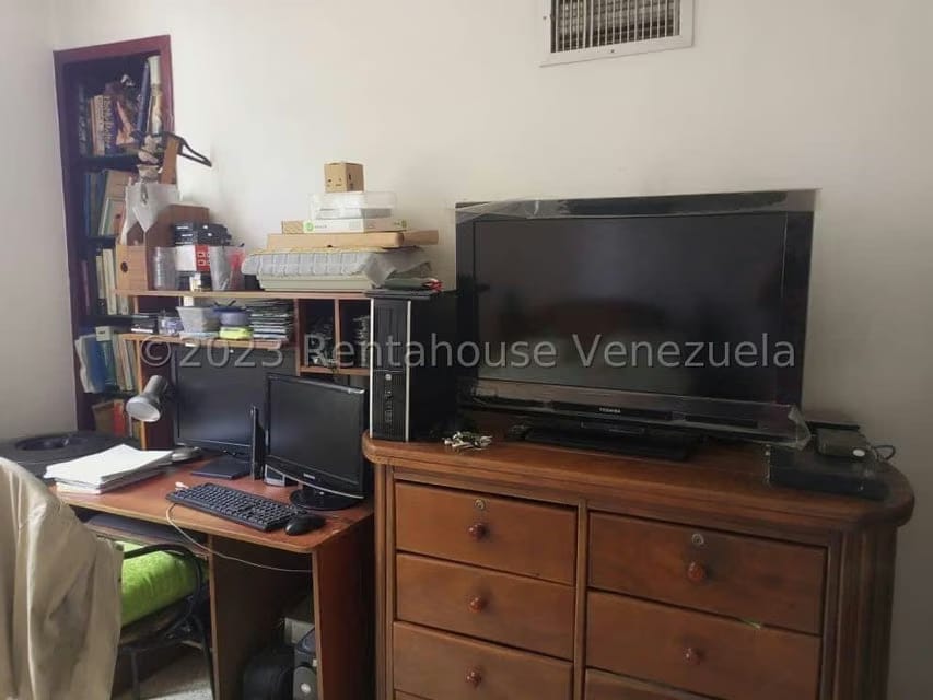 Apartamento (1 Nivel) en Venta en El Recreo, Distrito Metropolitano - 16