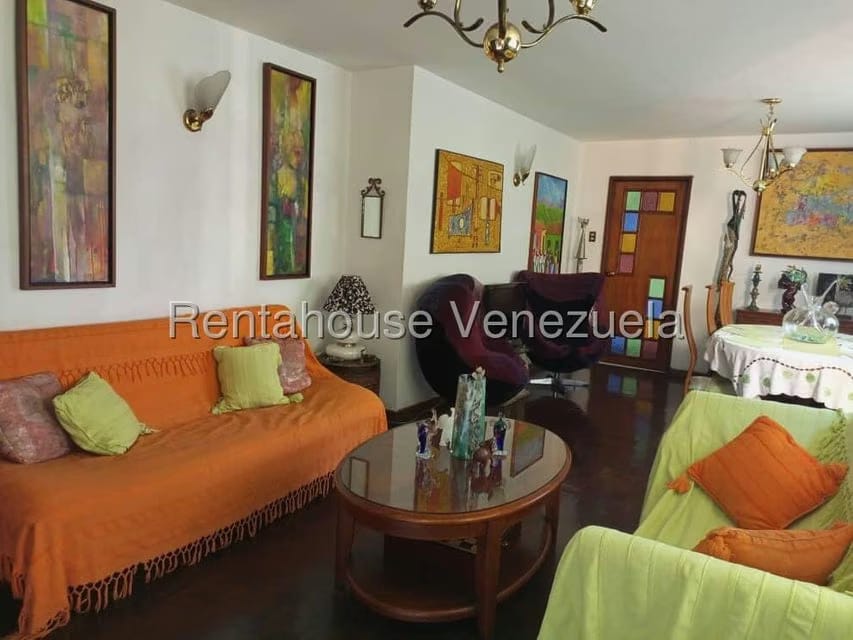 Apartamento (1 Nivel) en Venta en El Recreo, Distrito Metropolitano - 3