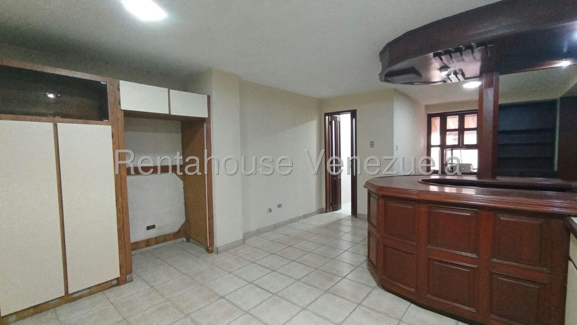 Apartamento (1 Nivel) en Alquiler en Andres Bello, Aragua - 18