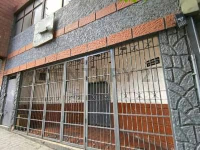 Local Restaurant en venta en la Avenida Fuerzas Armadas RD