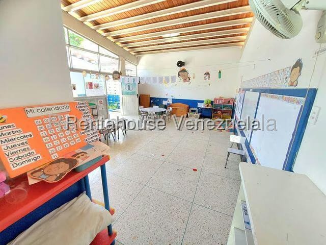 Negocios y Empresas (Educacion) en Venta en Montalban I, Distrito Metropolitano - 15