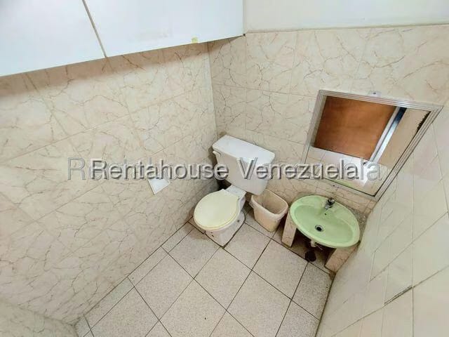 Negocios y Empresas (Educacion) en Venta en Montalban I, Distrito Metropolitano - 28