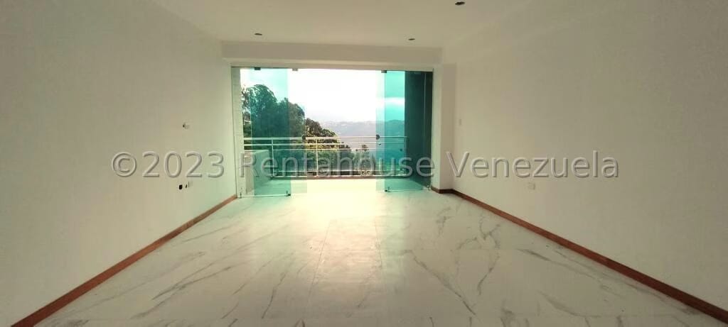 Apartamento (1 Nivel) en Venta en La Lagunita Country Club, Distrito Metropolitano - 4
