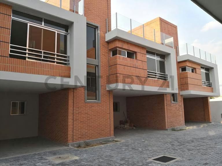 Casa en Venta ubicada en Urb. Campo B conjunto cerrado de 6 casas a estrenar - 2