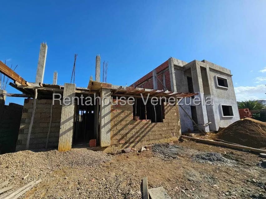 Casa (1 Nivel) en Venta en Centro, Falcon - 3