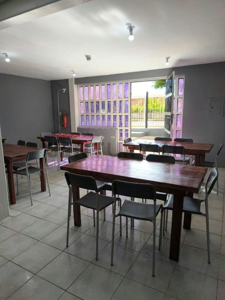 Oficina en alquiler Puerto Ordaz, Los Pinos Avenida principal - 3