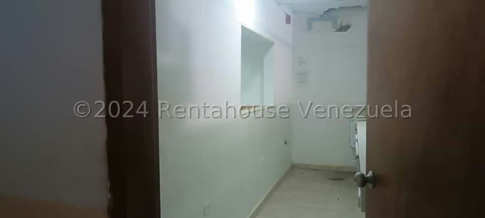 Comercial (Local Comercial) en Alquiler en Caraballeda, Vargas - 5