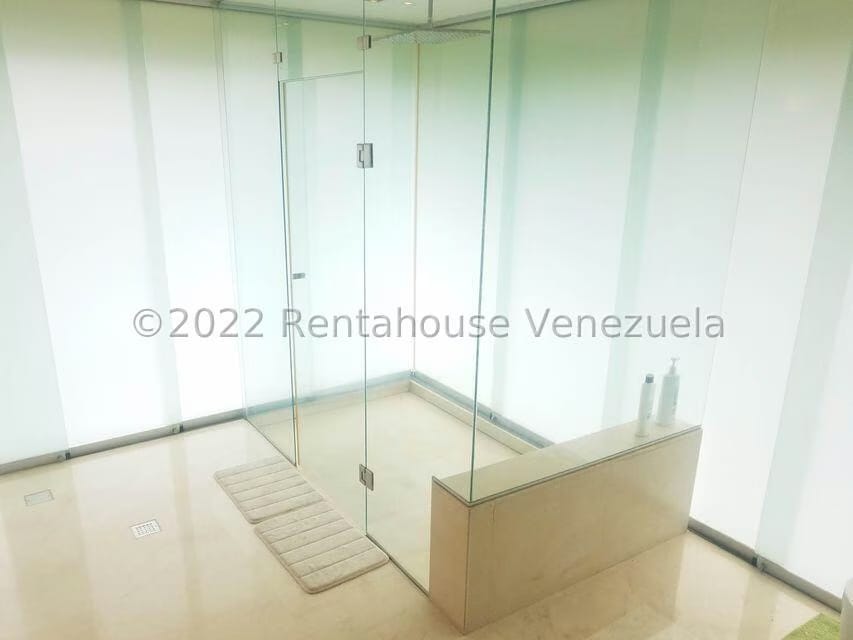 Casa (Multipes Niveles) en Venta en Chulavista, Distrito Metropolitano - 16