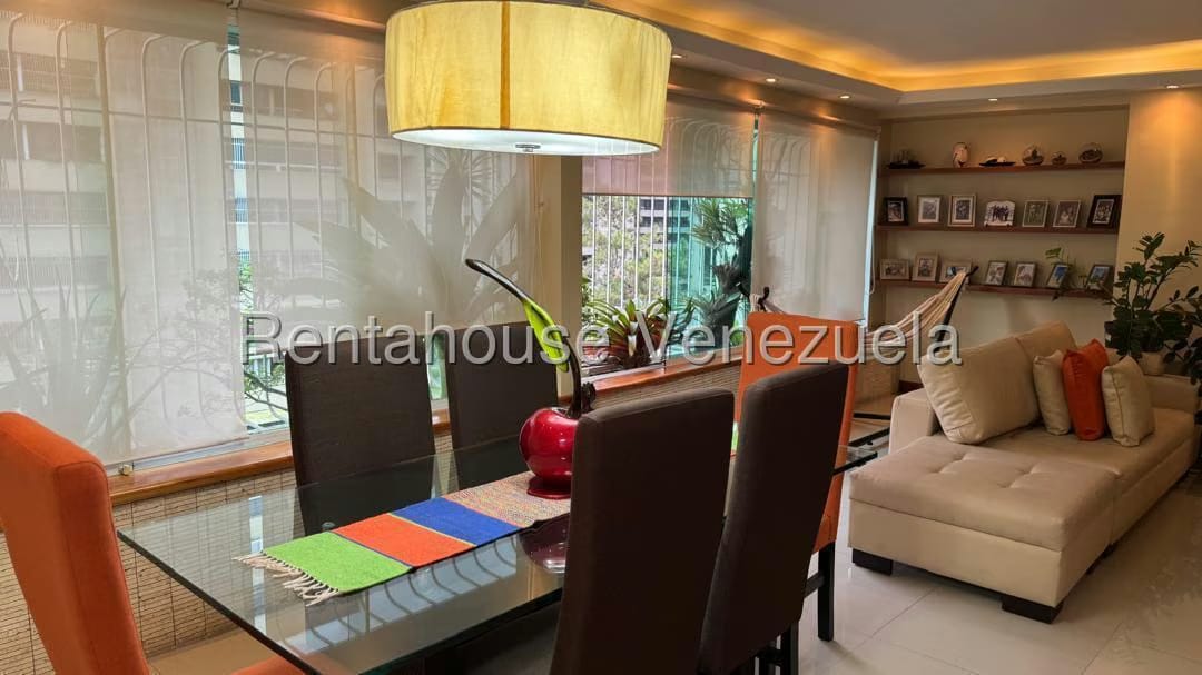 Apartamento (1 Nivel) en Venta en El Cigarral, Distrito Metropolitano - 13
