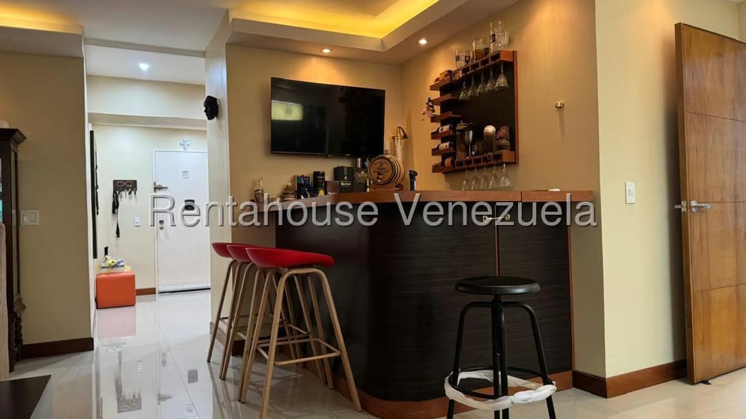 Apartamento (1 Nivel) en Venta en El Cigarral, Distrito Metropolitano - 16