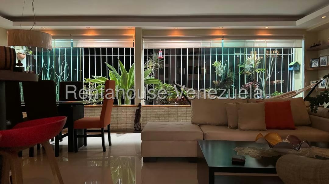 Apartamento (1 Nivel) en Venta en El Cigarral, Distrito Metropolitano - 17
