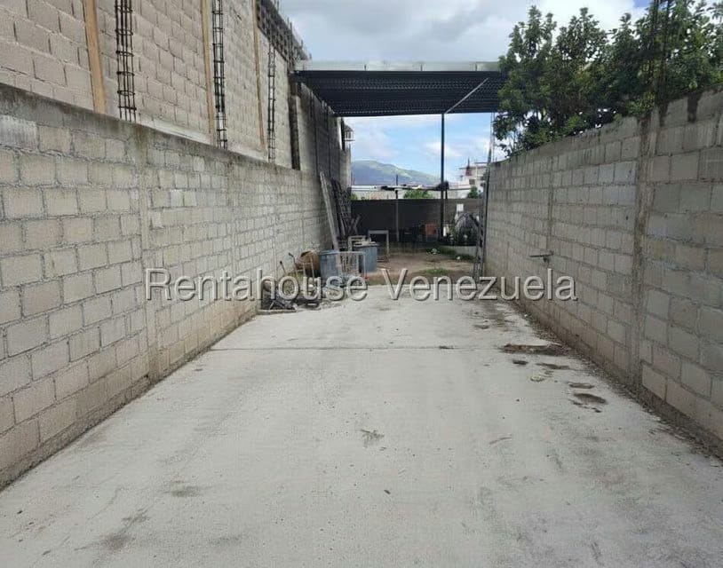 Comercial (Galpon - Deposito) en Venta en El Ingenio, Miranda - 4