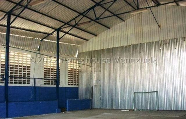Comercial (Galpon - Deposito) en Alquiler en Guarenas, Miranda - 12