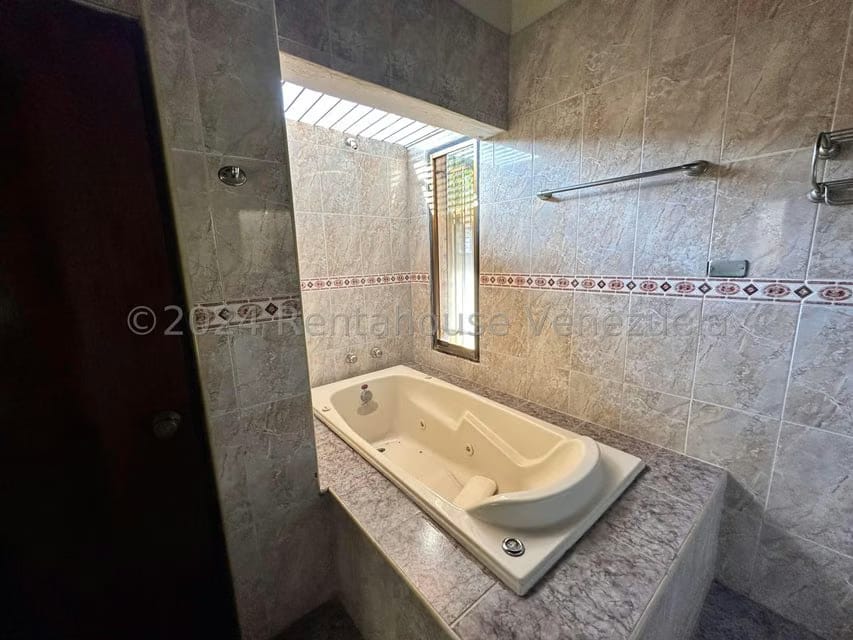Casa (Multipes Niveles) en Venta en El Limon, Aragua - 30