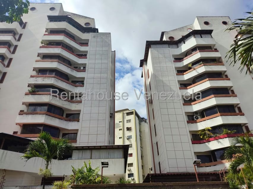 Apartamento (1 Nivel) en Venta en Macaracuay, Distrito Metropolitano - 2