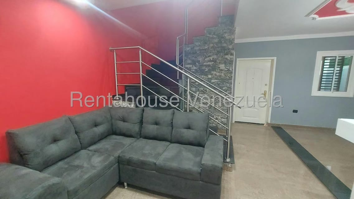 Townhouse (1 Nivel) en Venta en Miraflores, Zulia - 2