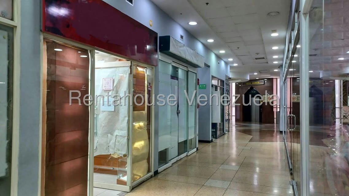 Comercial (Local Comercial) en Alquiler en San Bernardino, Distrito Metropolitano - 3