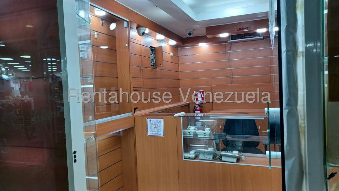 Comercial (Local Comercial) en Alquiler en San Bernardino, Distrito Metropolitano - 5