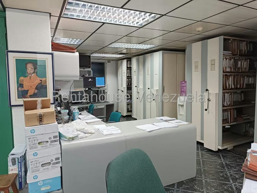 Comercial (Edificio) en Venta en Parroquia La Candelaria, Distrito Metropolitano - 17