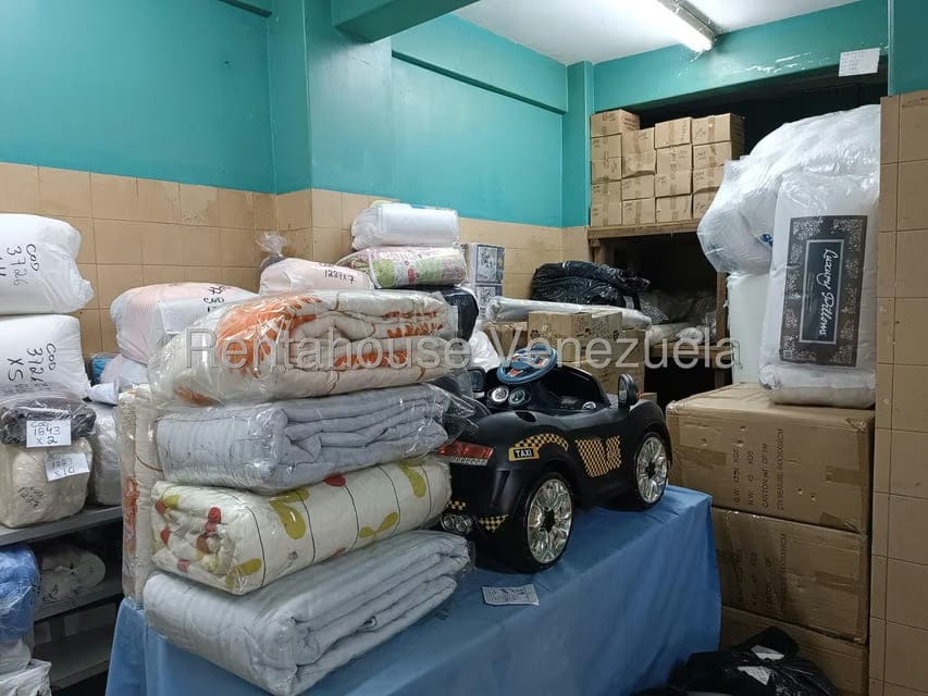 Comercial (Edificio) en Venta en Parroquia La Candelaria, Distrito Metropolitano - 5