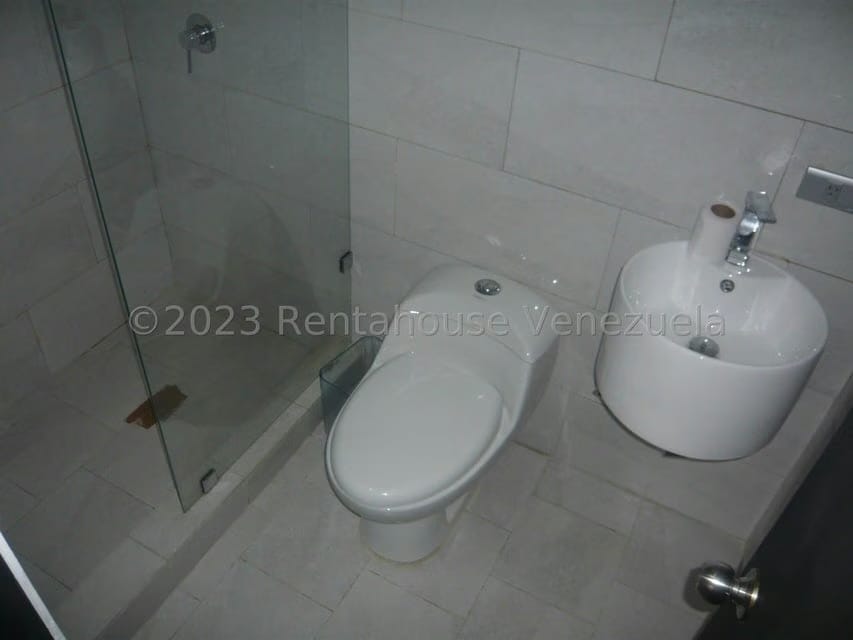 Casa (Multipes Niveles) en Venta en El Hatillo, Distrito Metropolitano - 12