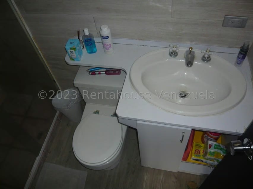 Casa (Multipes Niveles) en Venta en El Hatillo, Distrito Metropolitano - 24