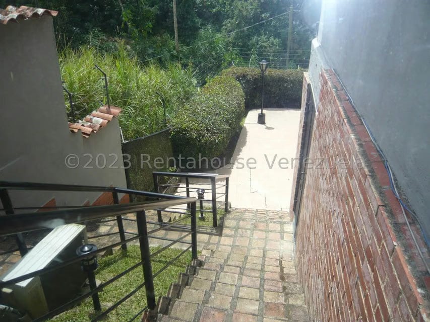 Casa (Multipes Niveles) en Venta en El Hatillo, Distrito Metropolitano - 30