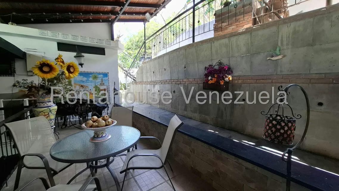 Casa (Multipes Niveles) en Alquiler en Caurimare, Distrito Metropolitano - 33