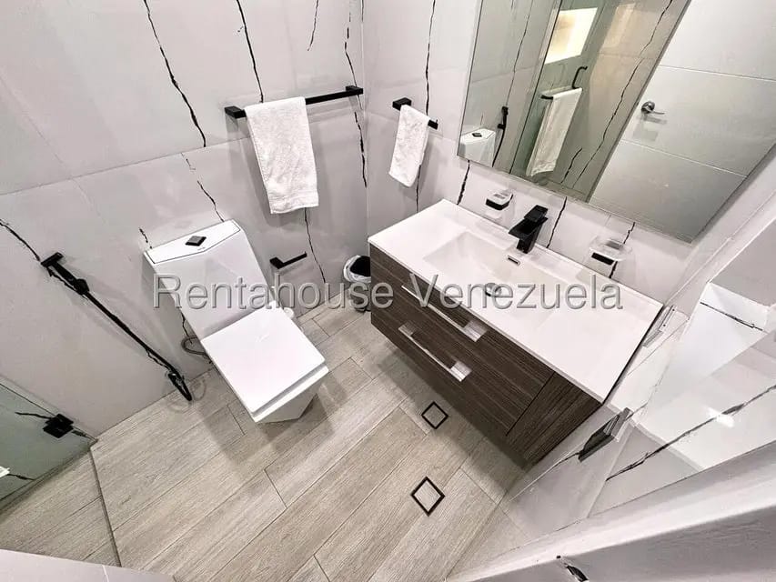 Apartamento (1 Nivel) en Venta en Los Naranjos del Cafetal, Distrito Metropolitano - 20