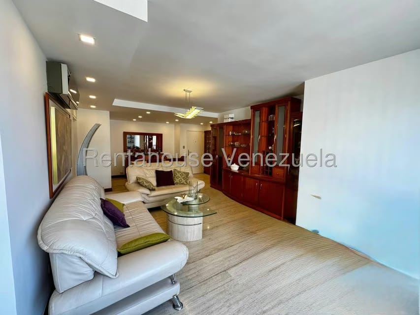 Apartamento (1 Nivel) en Alquiler en Santa Fe Sur, Distrito Metropolitano - 21