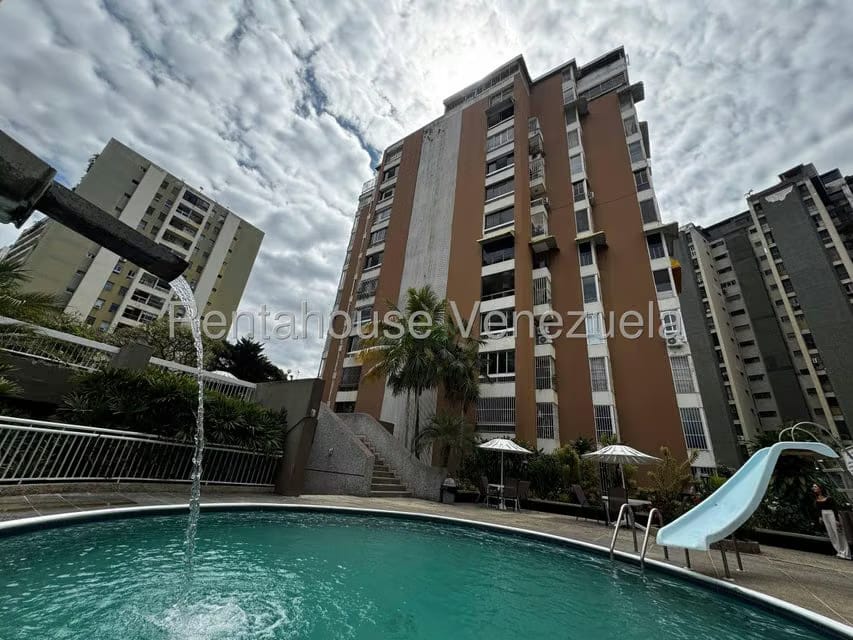 Apartamento (1 Nivel) en Alquiler en Santa Fe Sur, Distrito Metropolitano - 22